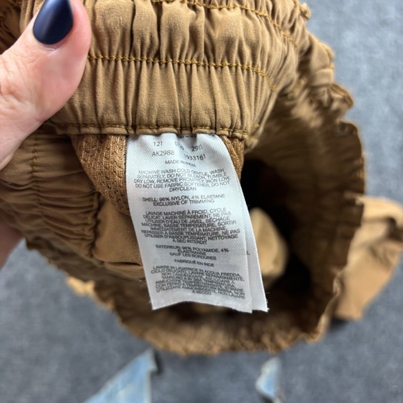 COLUMBIA Women’s Hiking Joggers Omni- Shade 50 UPF Elk Beige size: Medium - Picture 12 of 12